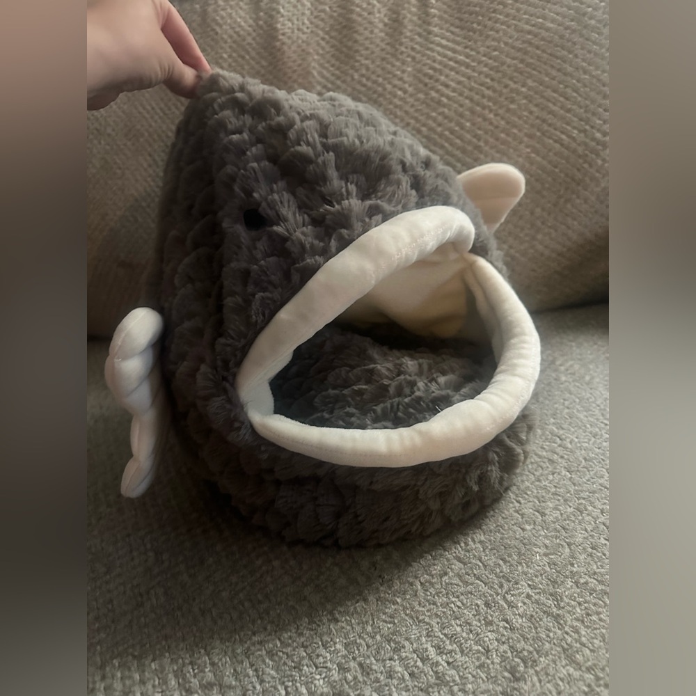 Fish Cave Cat Bed Large Fish Mouth Gray Blowfish cat bed